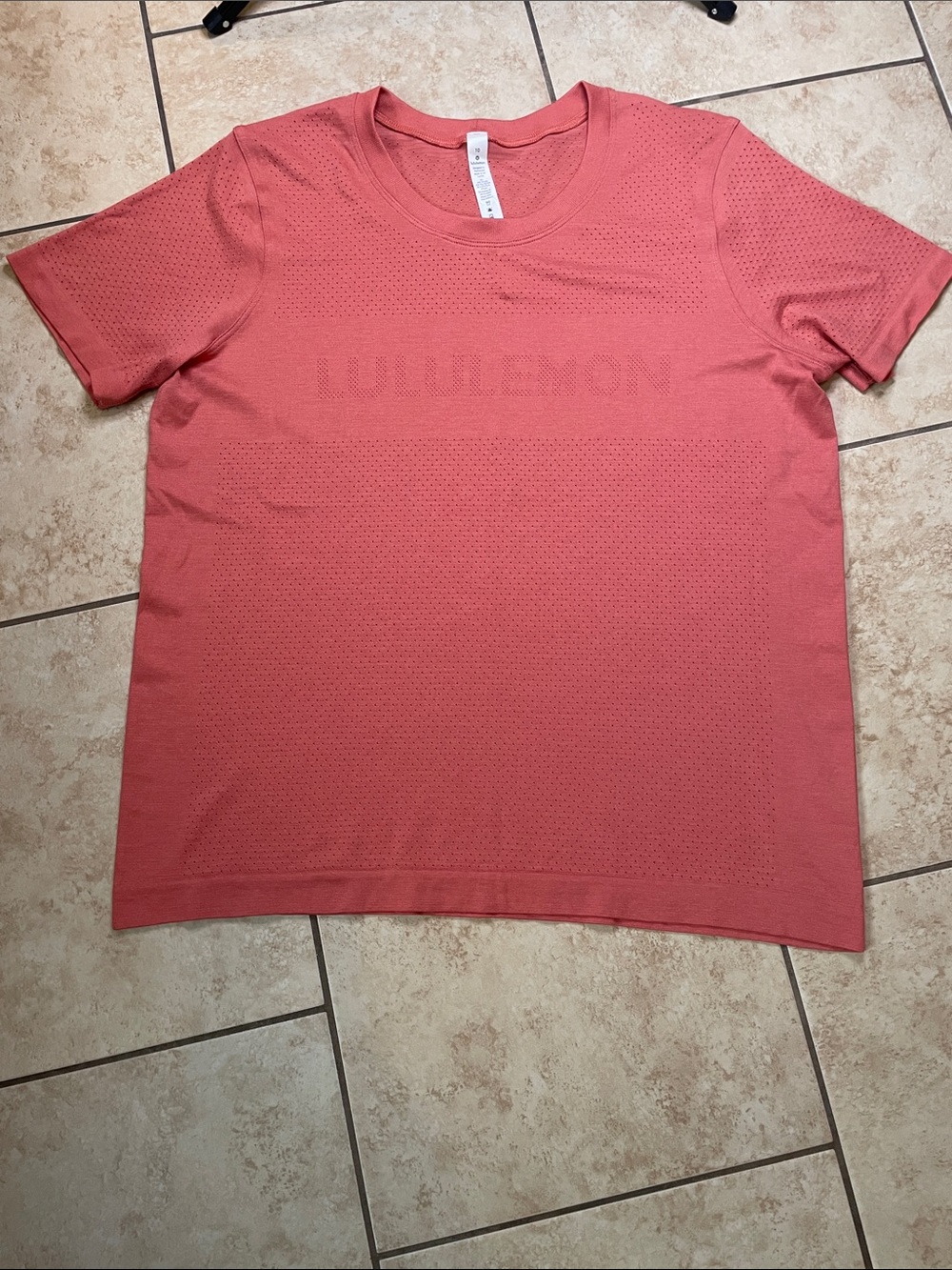 Lululemon Breeze By Short Sleeve Shirt Size 10